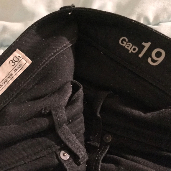 OLD NAVY + GAP SUPER SKINNY 10TALL JEANS (2) - Picture 7 of 7